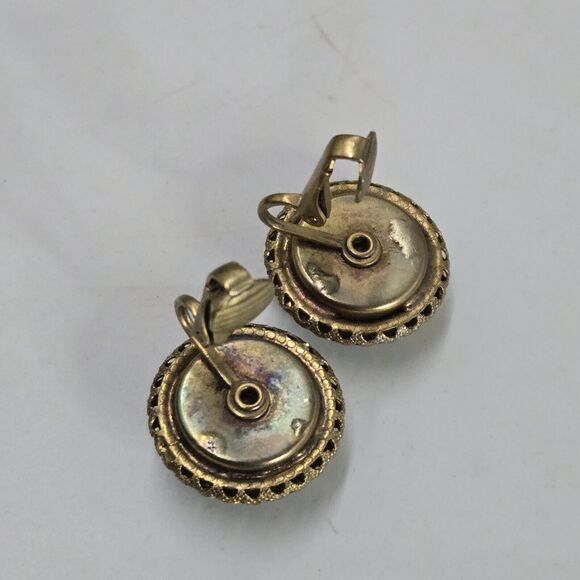 Vintage Gold Tone Blue Headlight Sparkling Rhinestone Clip Earrings Statement - Picture 4 of 6